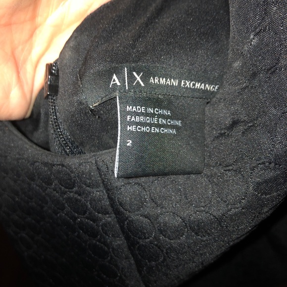 Simple textured black dress from Armani - Picture 3 of 3